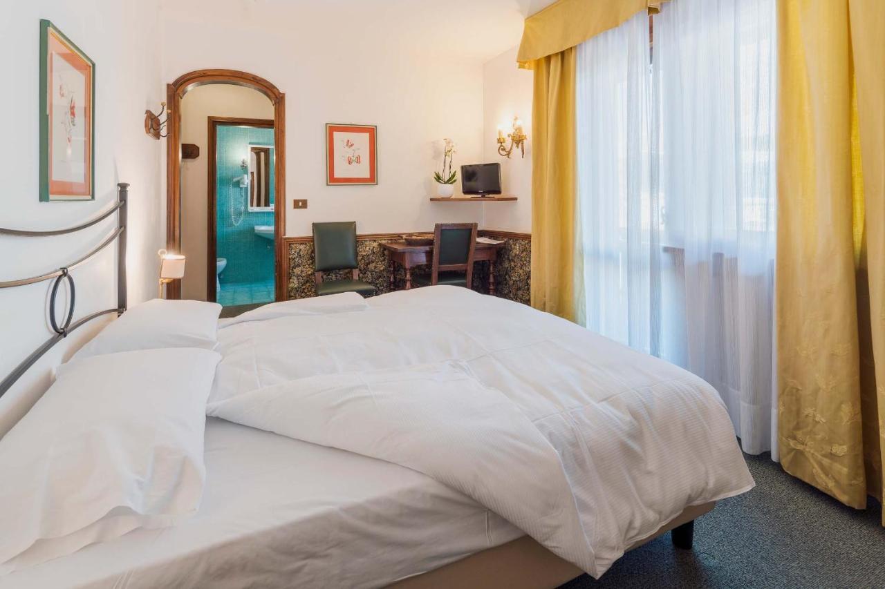 Hotel Capannina Cortina d'Ampezzo Exterior foto